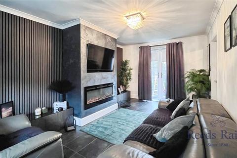 3 bedroom semi-detached house for sale, Linnel Drive, Tyne and Wear NE15