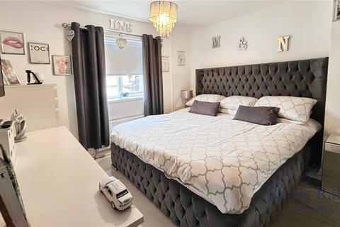 3 bedroom semi-detached house for sale, Linnel Drive, Tyne and Wear NE15