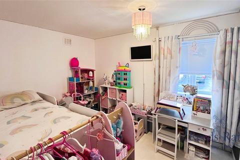 3 bedroom semi-detached house for sale, Linnel Drive, Tyne and Wear NE15