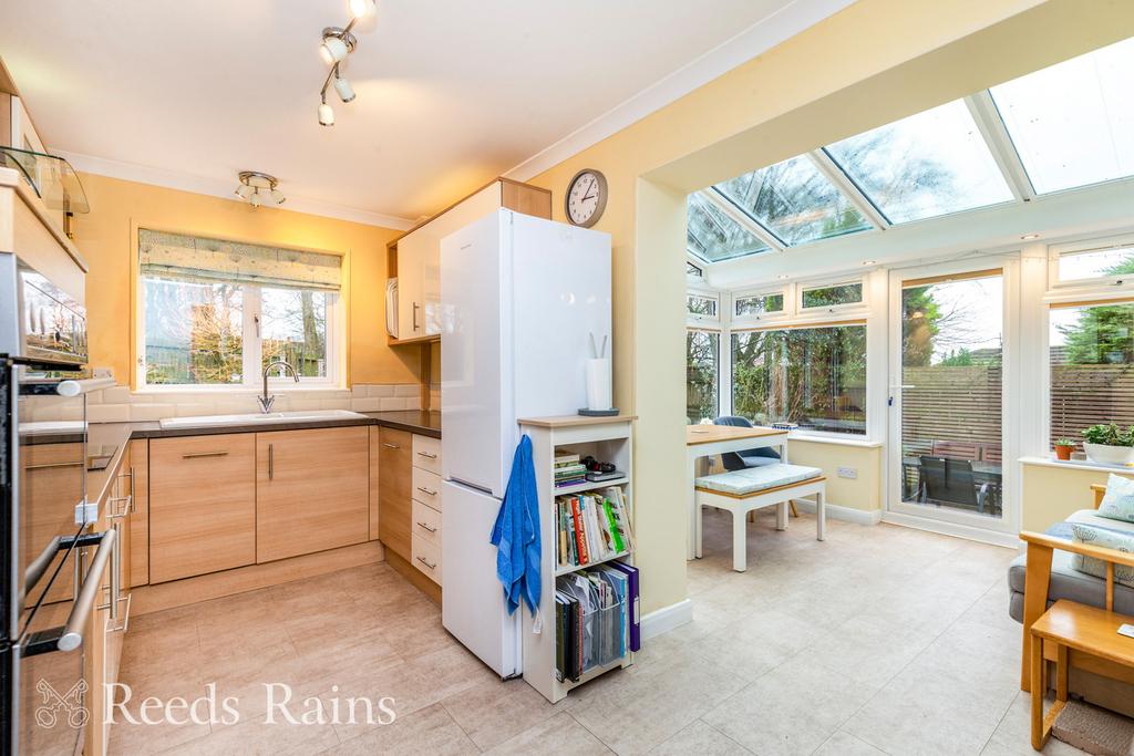 Kitchen/Conservatory