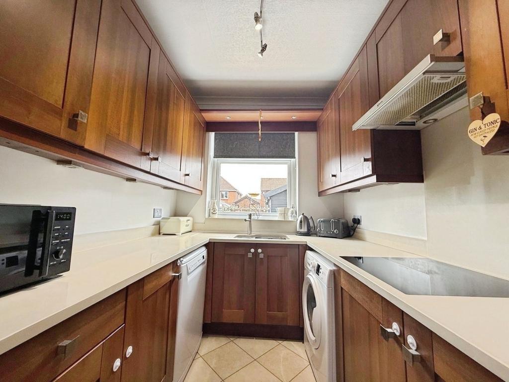 Pbox-kitchen-325206.jpg