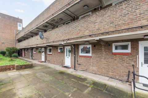 undefined, Brooks Close, London, SE9