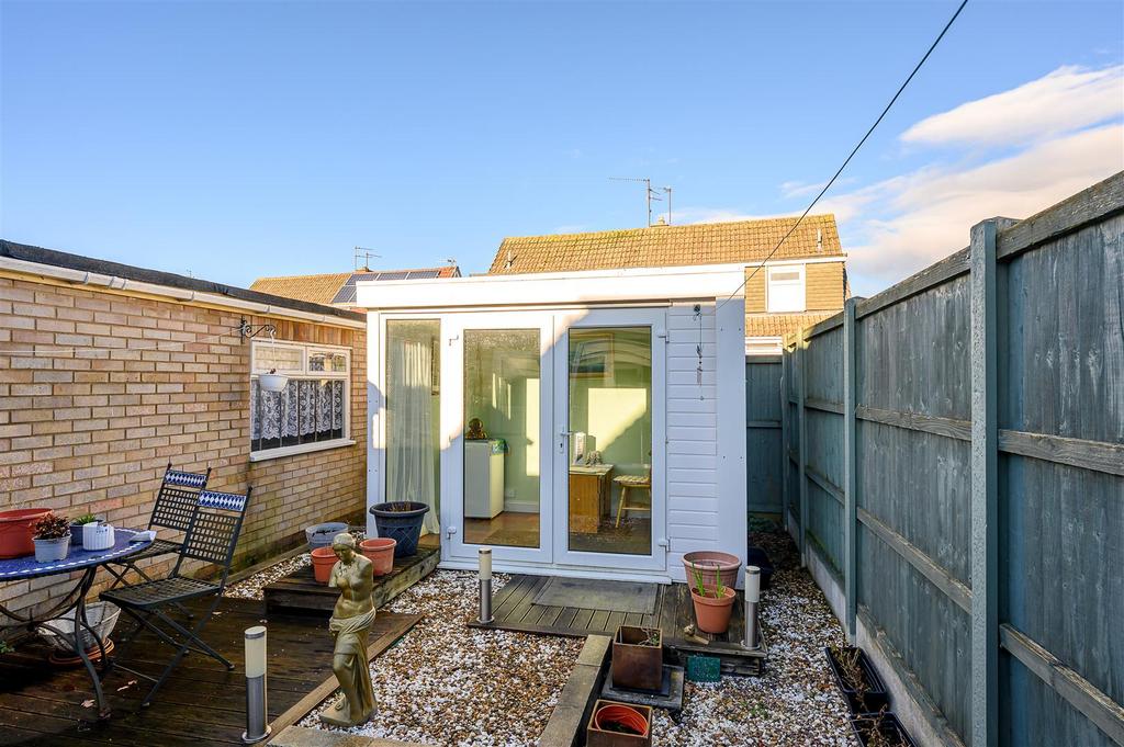 Garden room