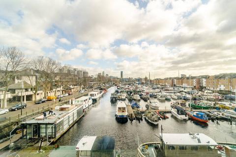 1 bedroom flat for sale, Sweden Gate, Canada Water, London, SE16