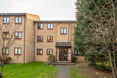 undefined, Gresham Way, Wimbledon Park, London, SW19