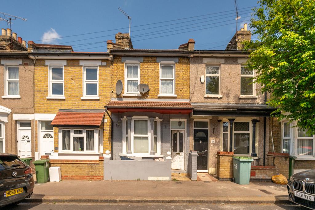 Terraced house exterior, parking