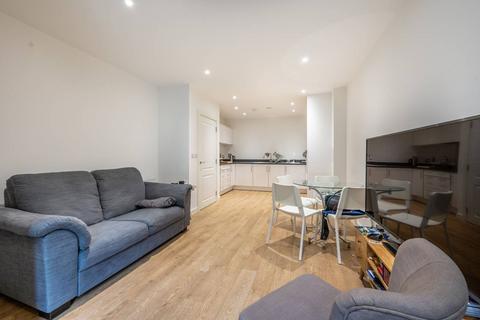 1 bedroom flat for sale, Highland Street, Stratford, London, E15