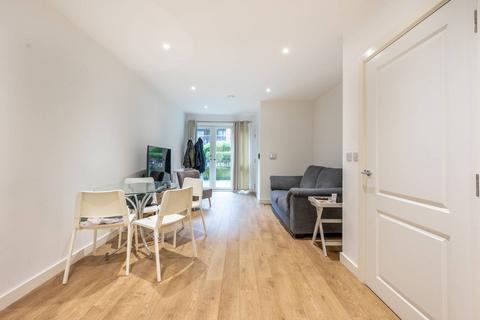 1 bedroom flat for sale, Highland Street, Stratford, London, E15