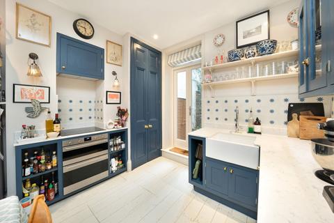 1 bedroom flat for sale, Bonnington Square, London SW8