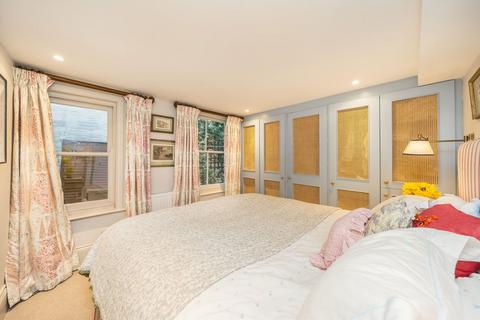 1 bedroom flat for sale, Bonnington Square, London SW8