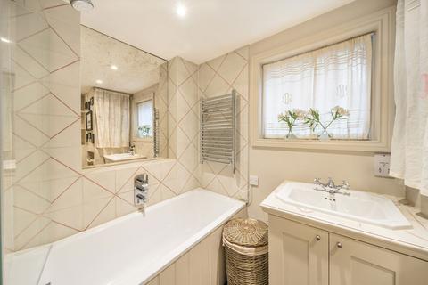 1 bedroom flat for sale, Bonnington Square, London SW8