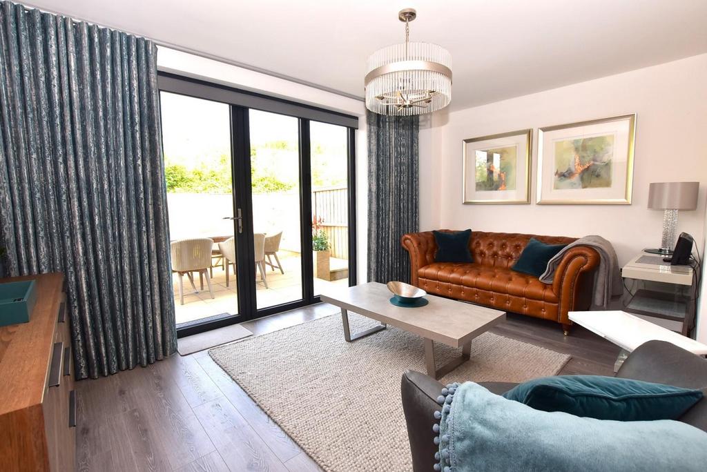 Living room.JPG