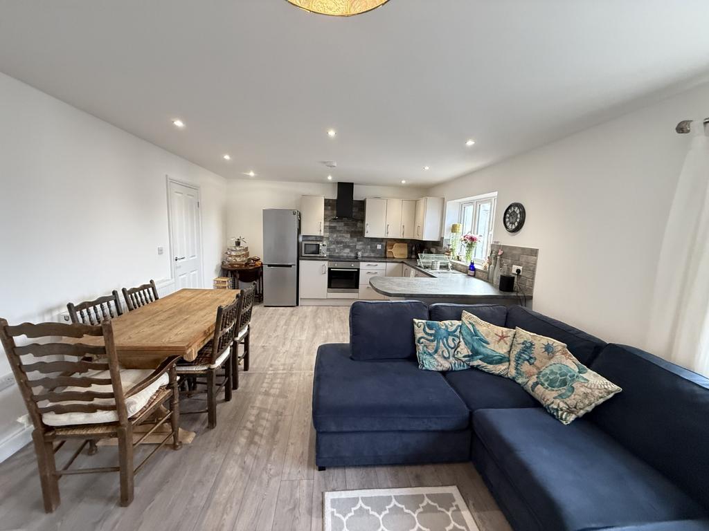 Large Lounge/Kitchen/Dining Room