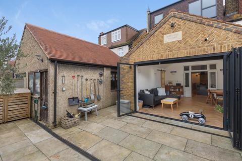 5 bedroom semi-detached house for sale, London W5
