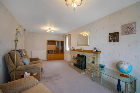 2 bedroom detached bungalow for sale, Sycamore Court, Catterick, Richmond