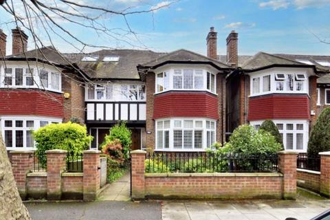 undefined, Barrowgate Road, London W4