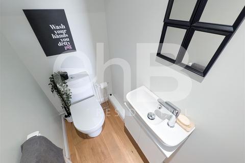 undefined, Combroke Grove, Hatton Park, Warwick