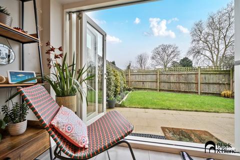 4 bedroom semi-detached house for sale, Westbury Road, Beckenham, BR3
