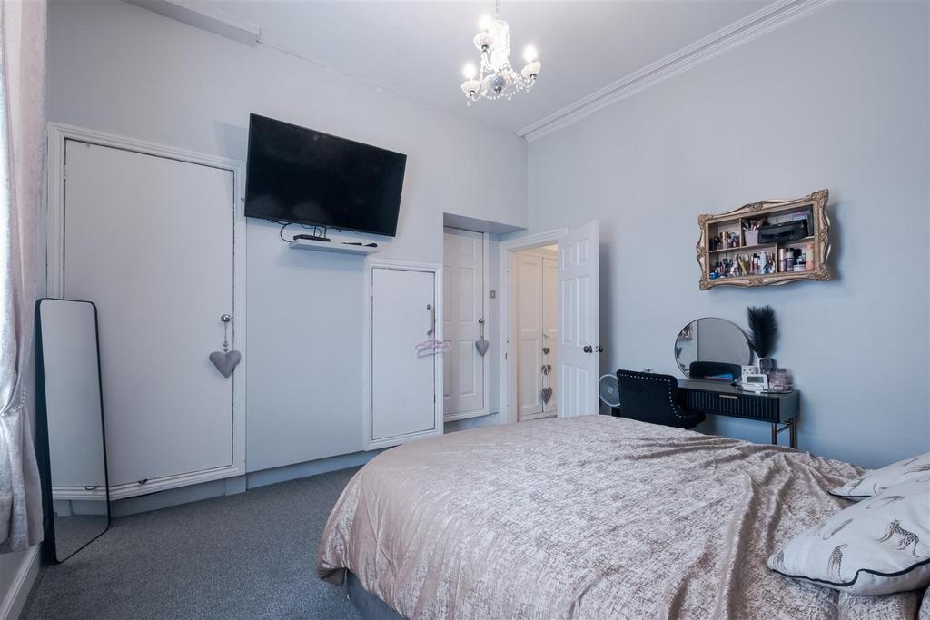 54 Ainslie Street (13 of 22).jpg