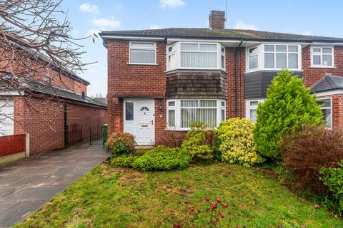 3 bedroom semi-detached house to rent, Woodbank Road, Penketh, WA5