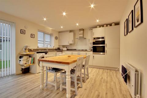 4 bedroom detached house for sale, Hamlet Grove, Beverley