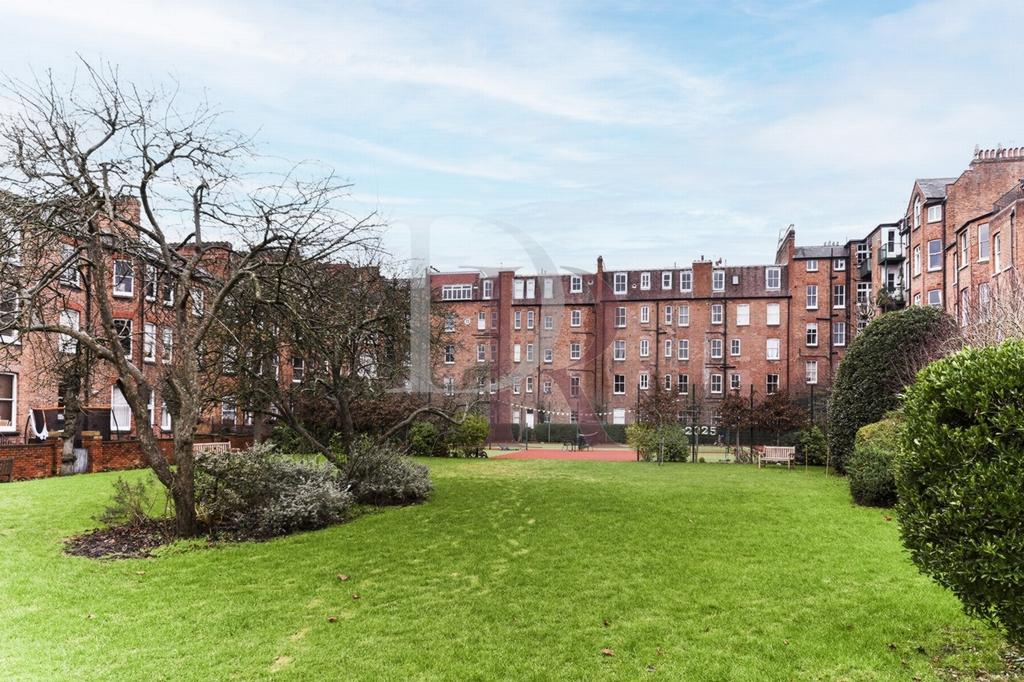 Communal gardens