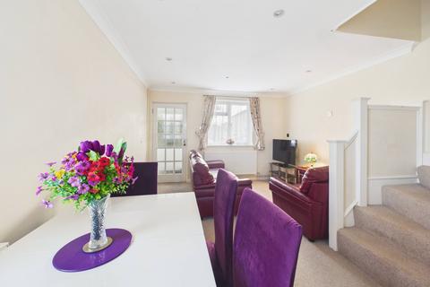 2 bedroom end of terrace house for sale, The Wheatbutts, Eton Wick, Berkshire, SL4