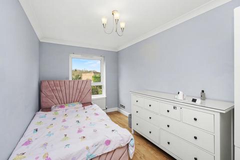 2 bedroom flat for sale, Village Road, Enfield