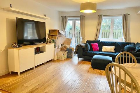 undefined, Green Farm Road, Newport Pagnell, MK16