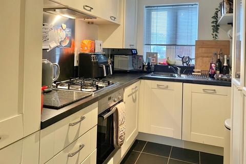 undefined, Green Farm Road, Newport Pagnell, MK16
