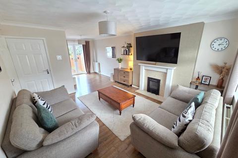 3 bedroom semi-detached house for sale, St. Hilda Close, Deepcar, S36