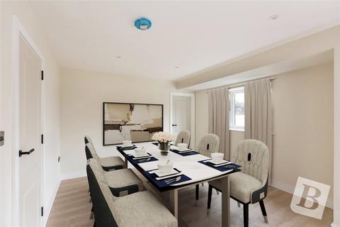 2 bedroom detached house for sale, Mascalls Gardens, Brentwood, Essex, CM14