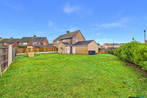 3 bedroom semi-detached house for sale, Morrison Drive, New Rossington, Doncaster, South Yorkshire, DN11