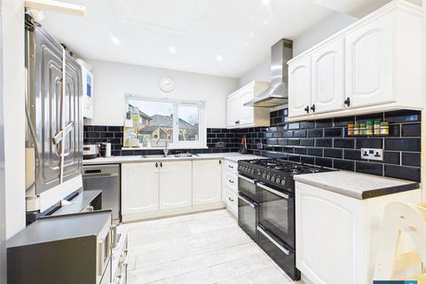 3 bedroom semi-detached house for sale, Morrison Drive, New Rossington, Doncaster, South Yorkshire, DN11