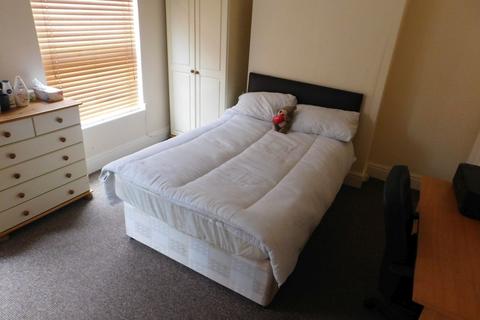 4 bedroom terraced house to rent, Charterhouse, Coventry CV1