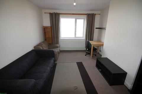 2 bedroom flat to rent, Earlsdon, Coventry CV5