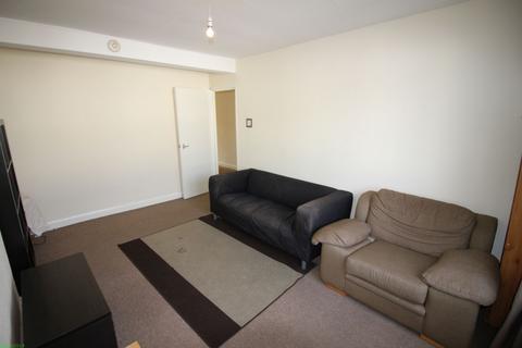 2 bedroom flat to rent, Earlsdon, Coventry CV5