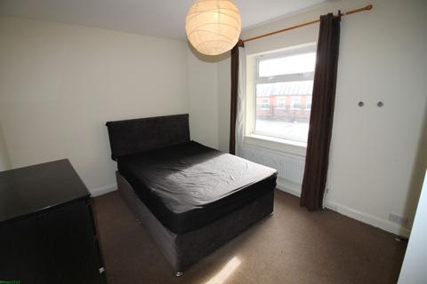 2 bedroom flat to rent, Earlsdon, Coventry CV5