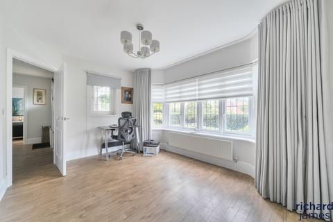 4 bedroom detached house for sale, Biddestone Avenue, Coate, Swindon, SN3