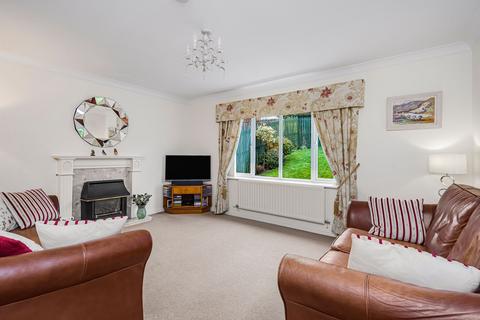 undefined, Ingram Place, Maddiston, FK2
