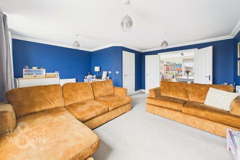 3 bedroom townhouse for sale, Dunlin Drive, Wymondham
