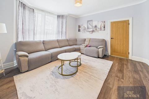 4 bedroom terraced house for sale, Llanedeyrn Road, Penylan, Cardiff, CF23