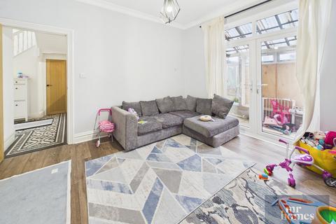 4 bedroom terraced house for sale, Llanedeyrn Road, Penylan, Cardiff, CF23