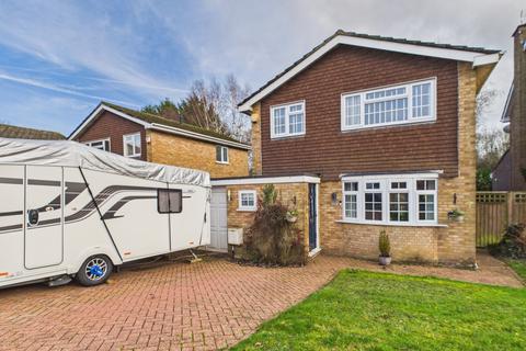 3 bedroom detached house for sale, Lavender Road, Basingstoke, RG22
