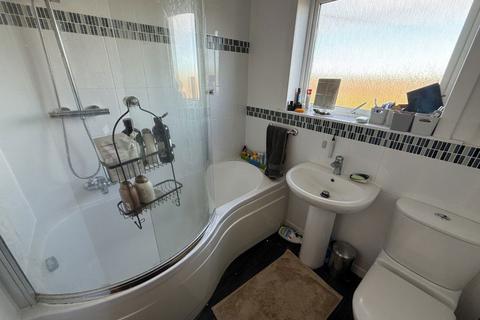 2 bedroom semi-detached house to rent, Bruce Street, St. Andrews