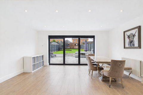 undefined, West Road, Sawbridgeworth CM21