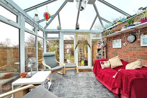 2 bedroom semi-detached house for sale, Wenlock Road, Shrewsbury