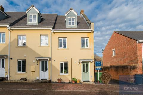 3 bedroom end of terrace house for sale, Exeter EX2
