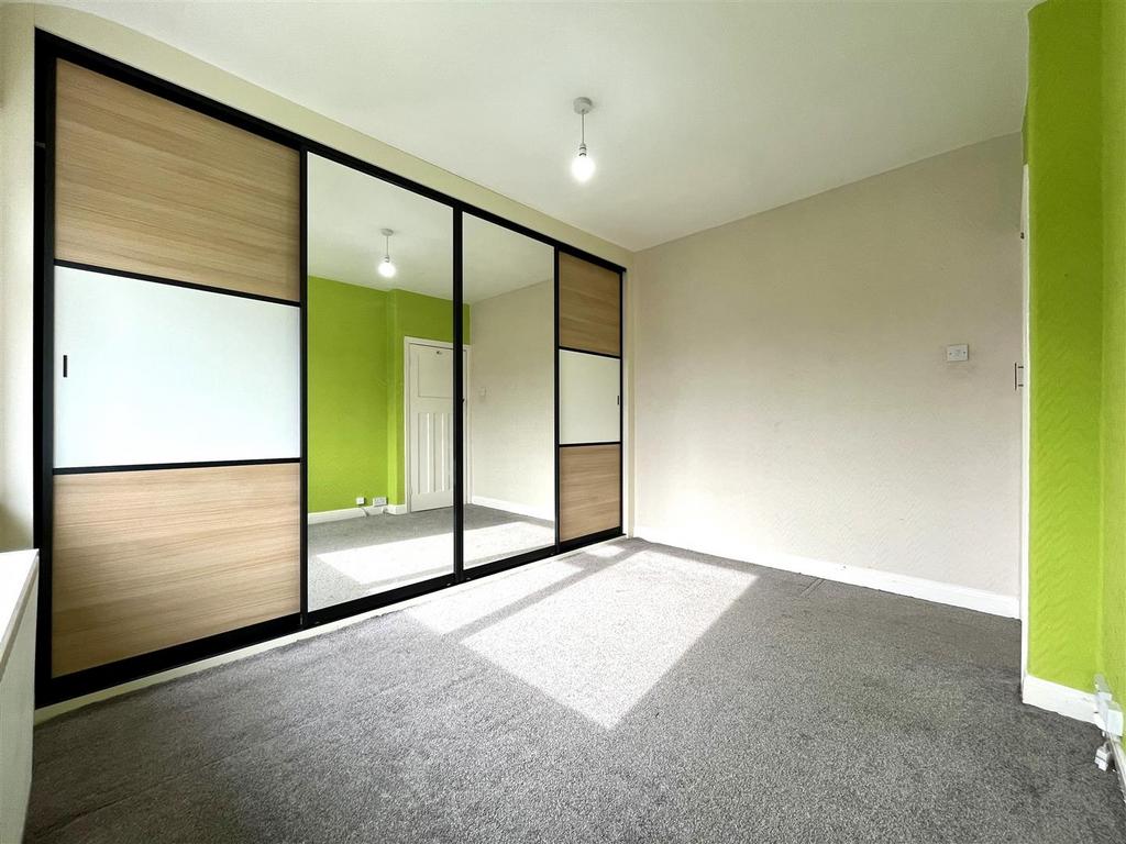 Bedroom 2 Aspect 2