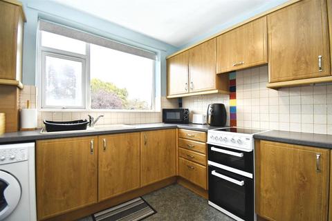 undefined, Holderness Road, Hull